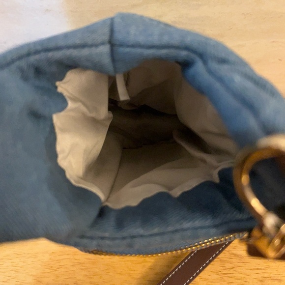 WanderFull Original HydroBag in a quilted denim material. - Picture 8 of 13